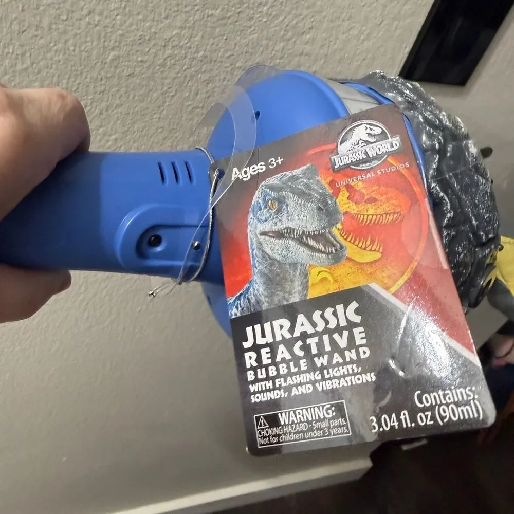 Universal Studios Jurassic Park Blue Dinosaur Bubble Wand New Mega Parade